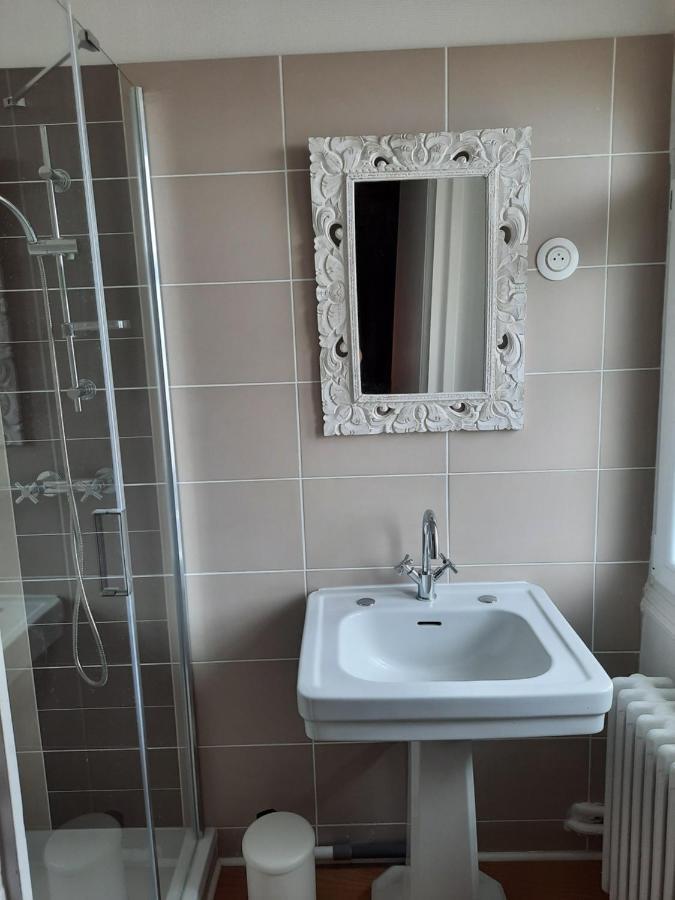 Le Clos Des Soyeux Saint-Victor-sur-Rhins エクステリア 写真